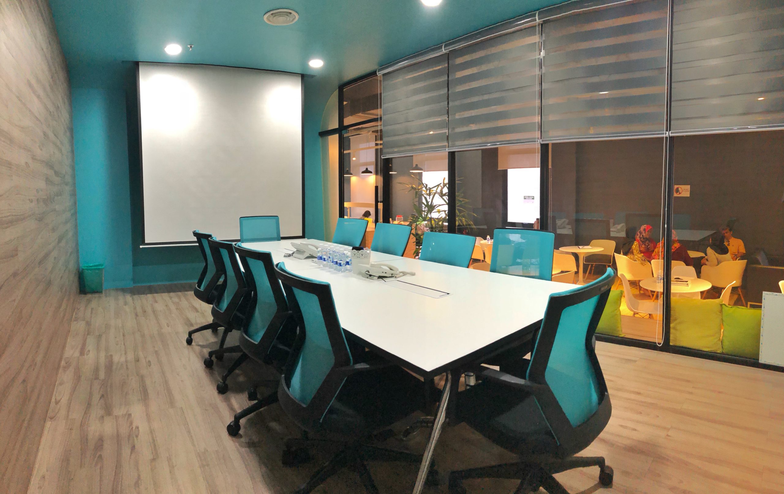 PROMOTION : 6 Pax Meeting Room & 10 Pax Meeting Room is available ...